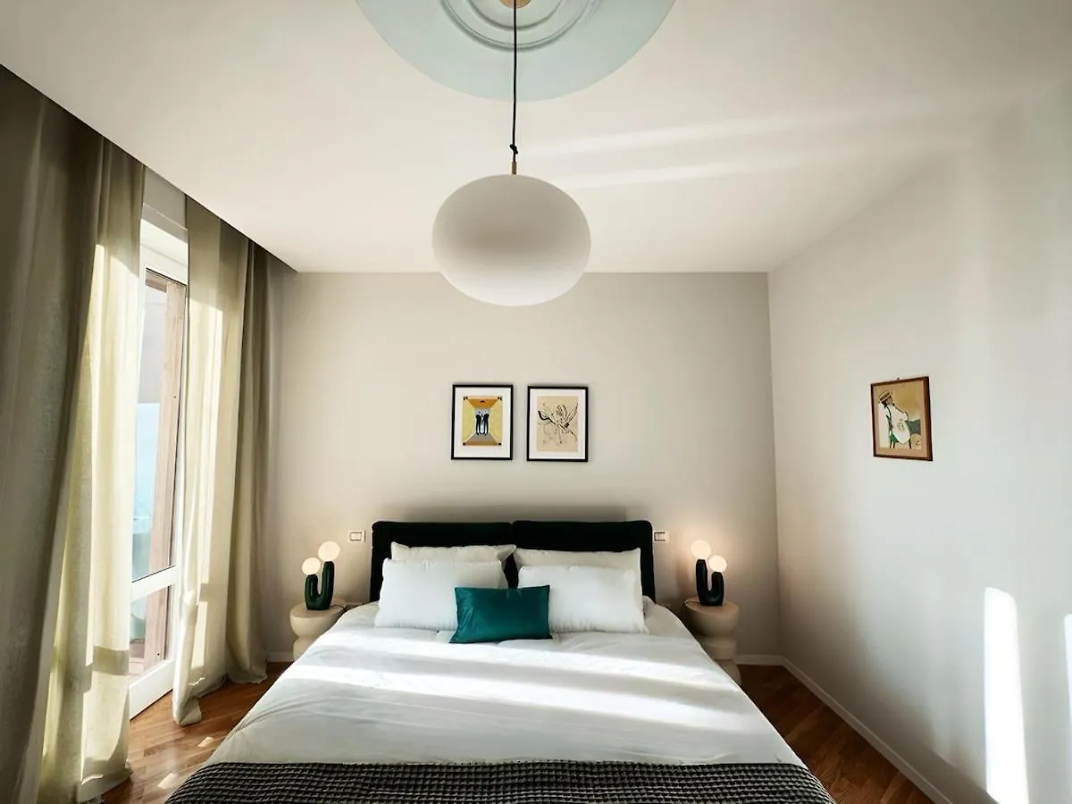 피렌체 Modern High Floor With Park View 아파트 0*,